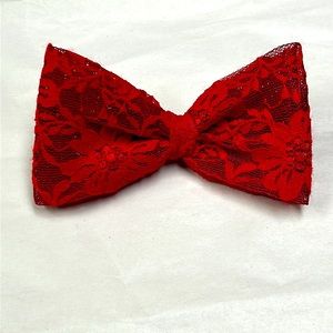 Claire’s Red Bow Clip.